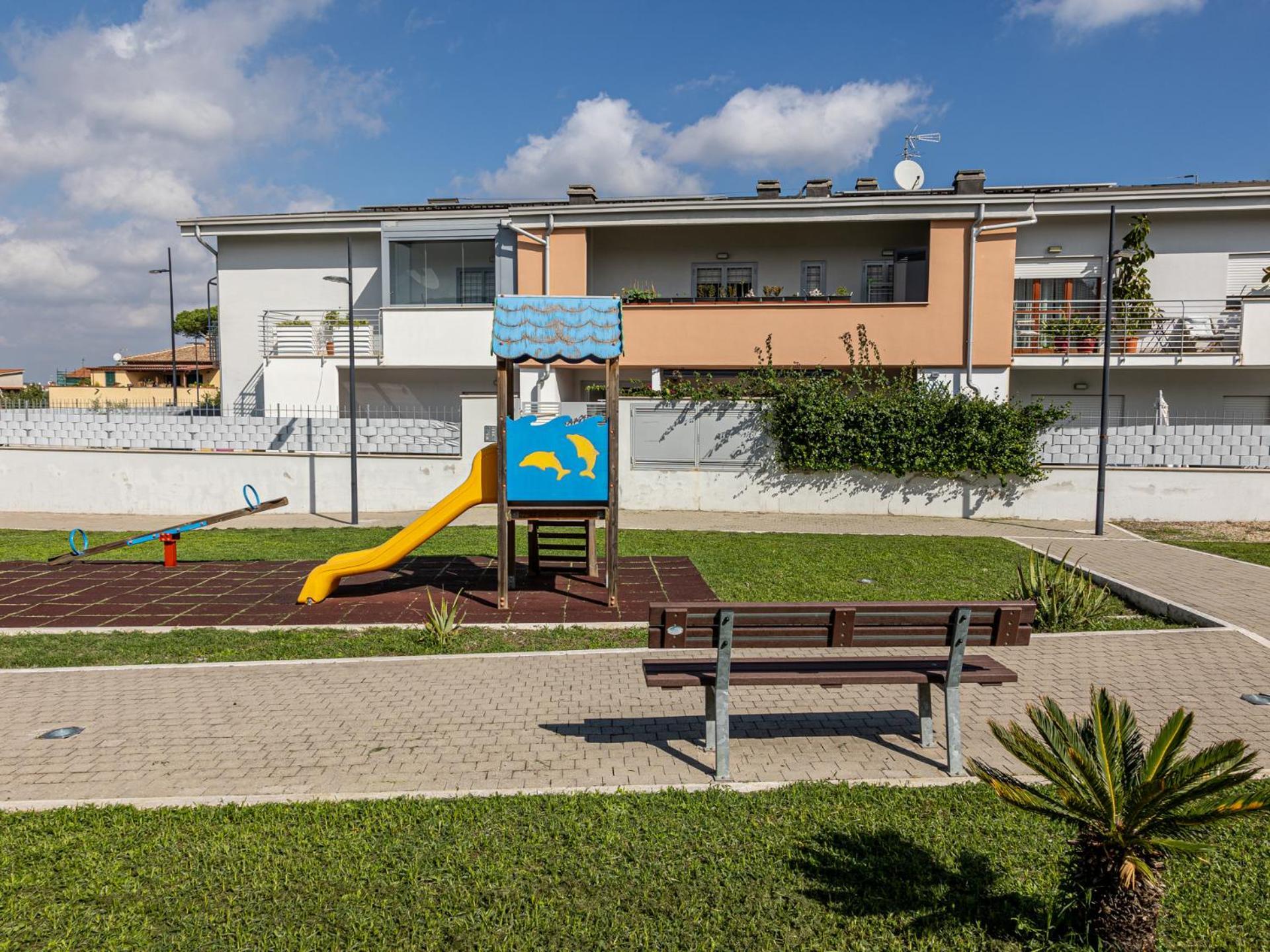 Mrb Real Estate - Maison Ludovica - Monolocale Moderno Con Giardino フラットッキエ エクステリア 写真